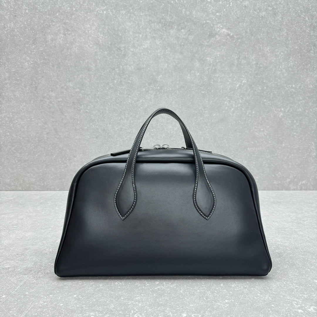 Carryall bag back view